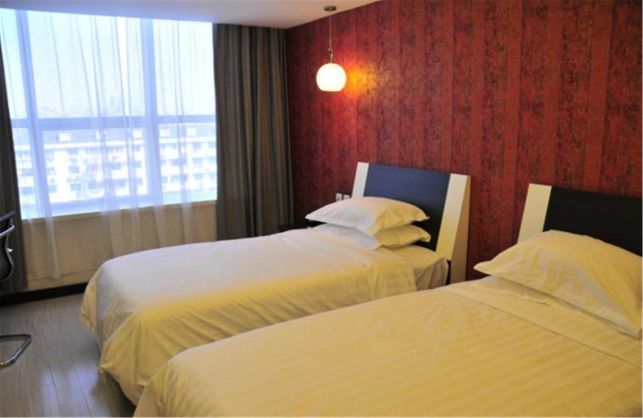 Fairyland Hotel Shanghai New International Exihibition Centre South Yanggao Road Metro Station 上海市 エクステリア 写真