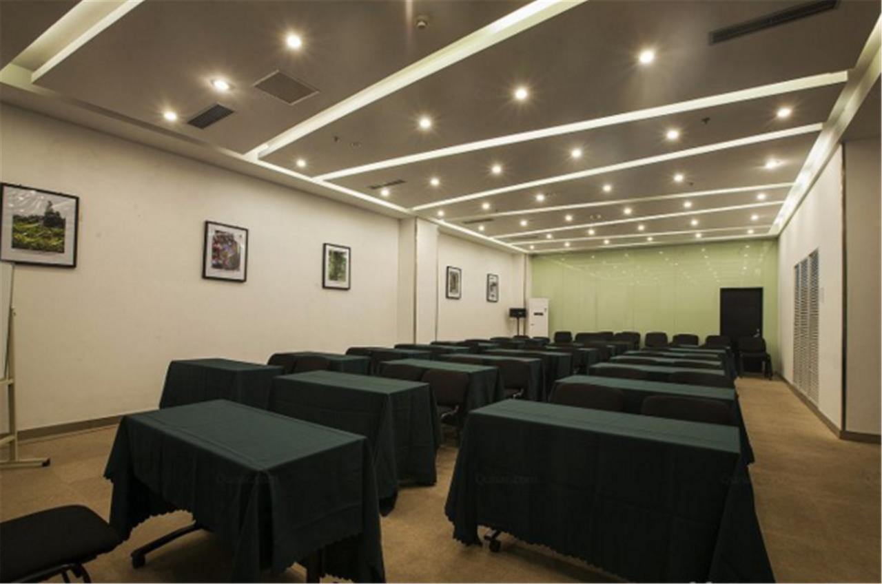 Fairyland Hotel Shanghai New International Exihibition Centre South Yanggao Road Metro Station 上海市 エクステリア 写真